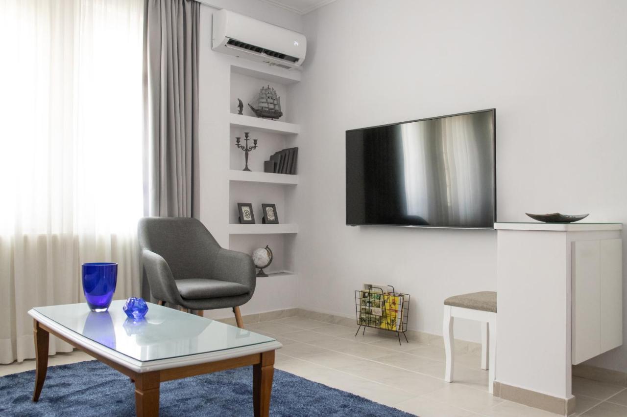 Mystique Apartment Komotini Exterior photo